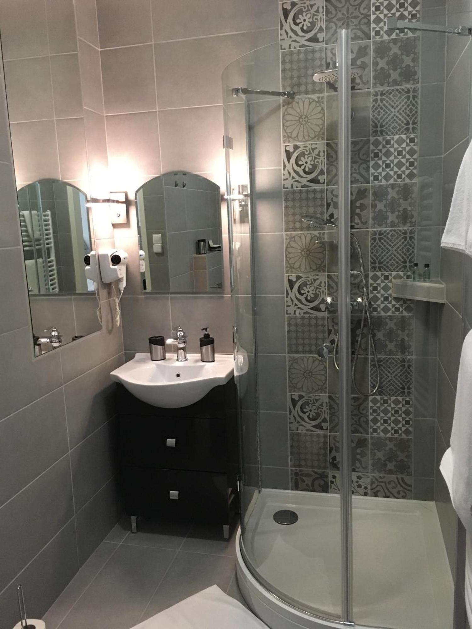 Dom Apartman Szeged Rum bild