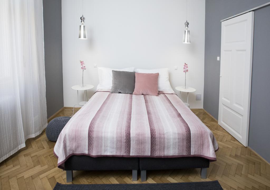 Dom Apartman Szeged Exteriör bild