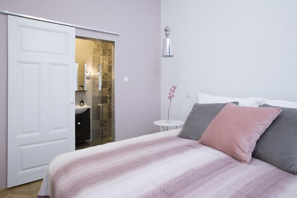 Dom Apartman Szeged Exteriör bild